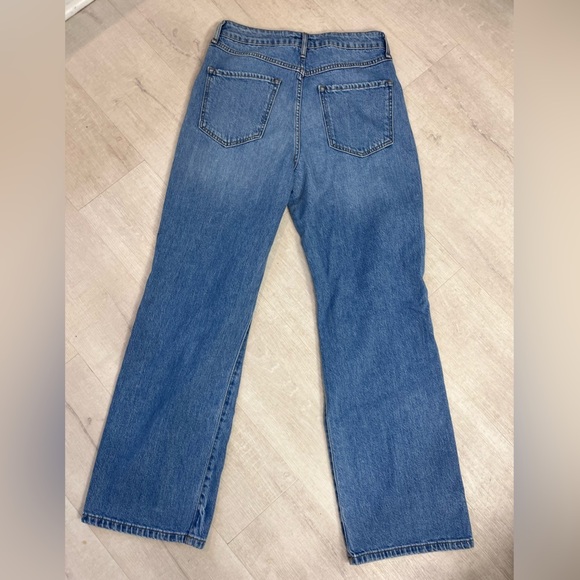 Forever 21 Jeans Hole in Knees High Waisted - Picture 6 of 6
